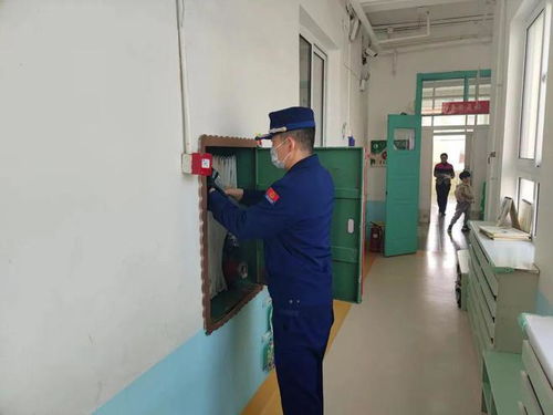 鐵西區(qū)消防救援大隊開展開學前校園消防安全檢查和宣傳活動