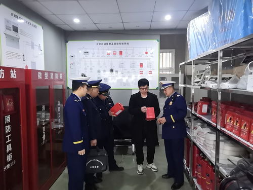 瀘溪縣市場監(jiān)管局聯(lián)合縣消防大隊開展消防產(chǎn)品執(zhí)法檢查