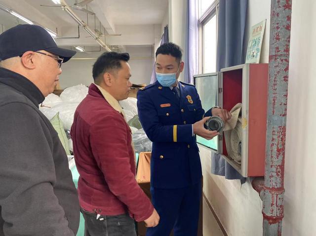 嚴守復工復產&ldquo;安全關&rdquo;!廣東多地消防走進工廠企業查隱患