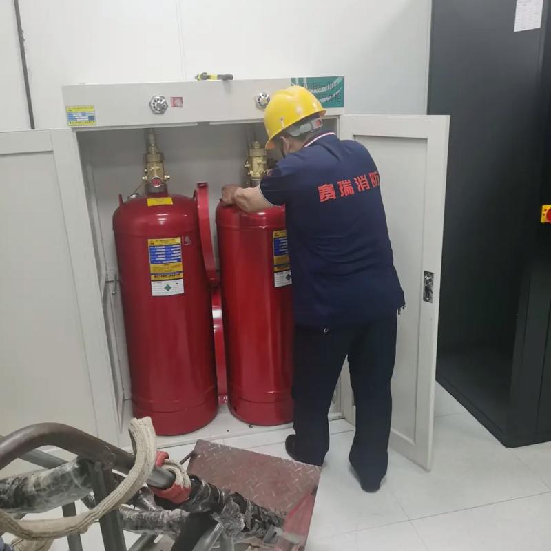 現場七氟丙烷消防氣瓶檢測充裝拆卸服務指南